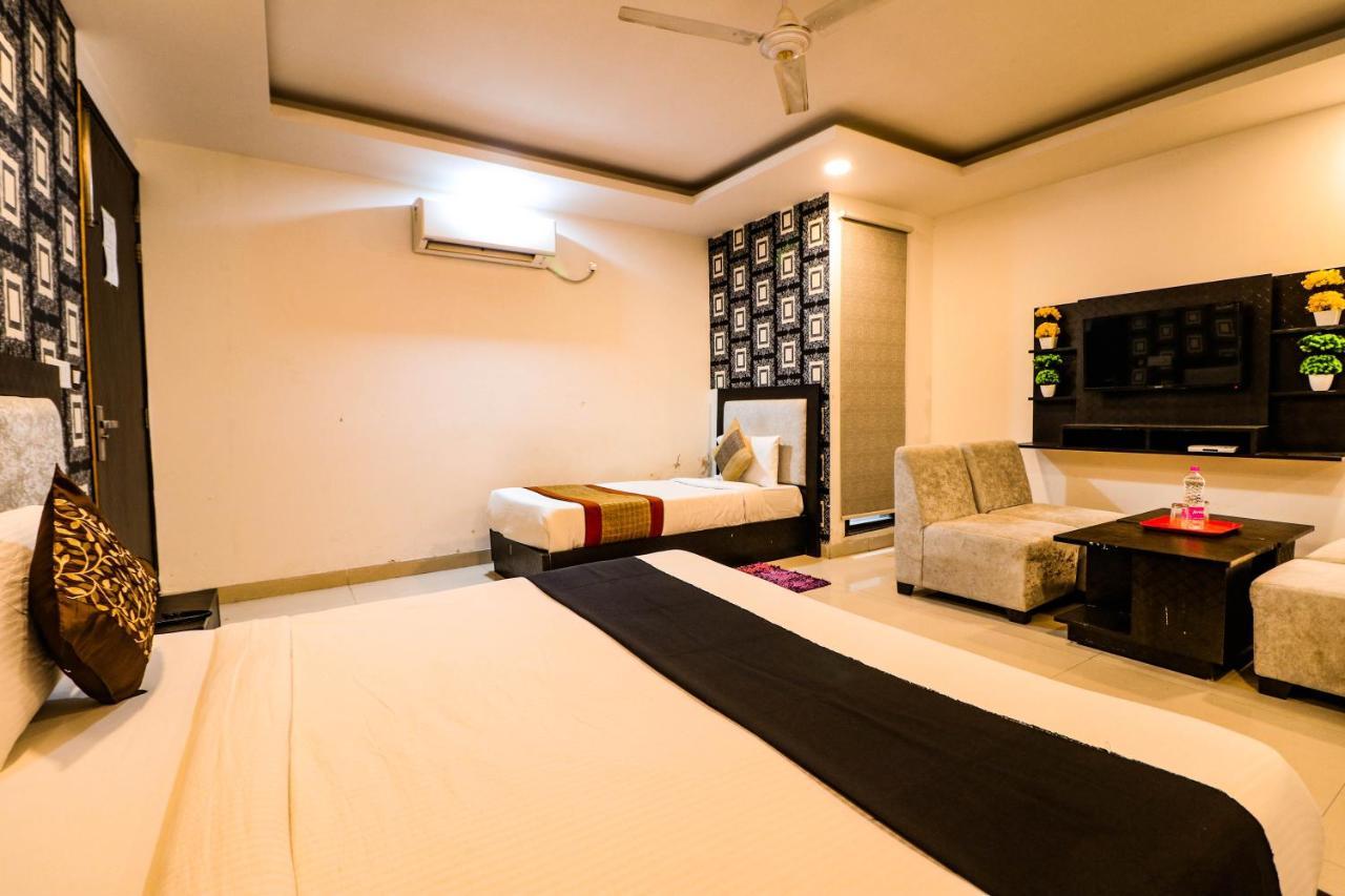 Hotel Olive Zone Near Delhi Airport نيودلهي المظهر الخارجي الصورة
