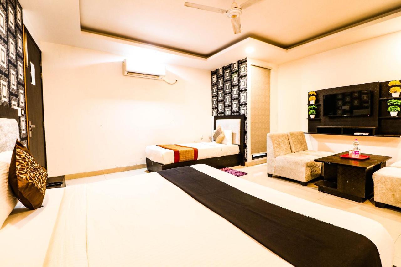 Hotel Olive Zone Near Delhi Airport نيودلهي المظهر الخارجي الصورة