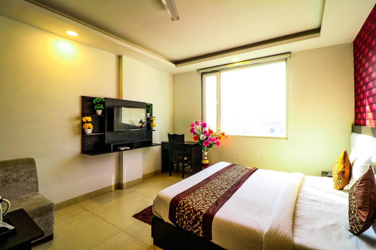 Hotel Olive Zone Near Delhi Airport نيودلهي المظهر الخارجي الصورة