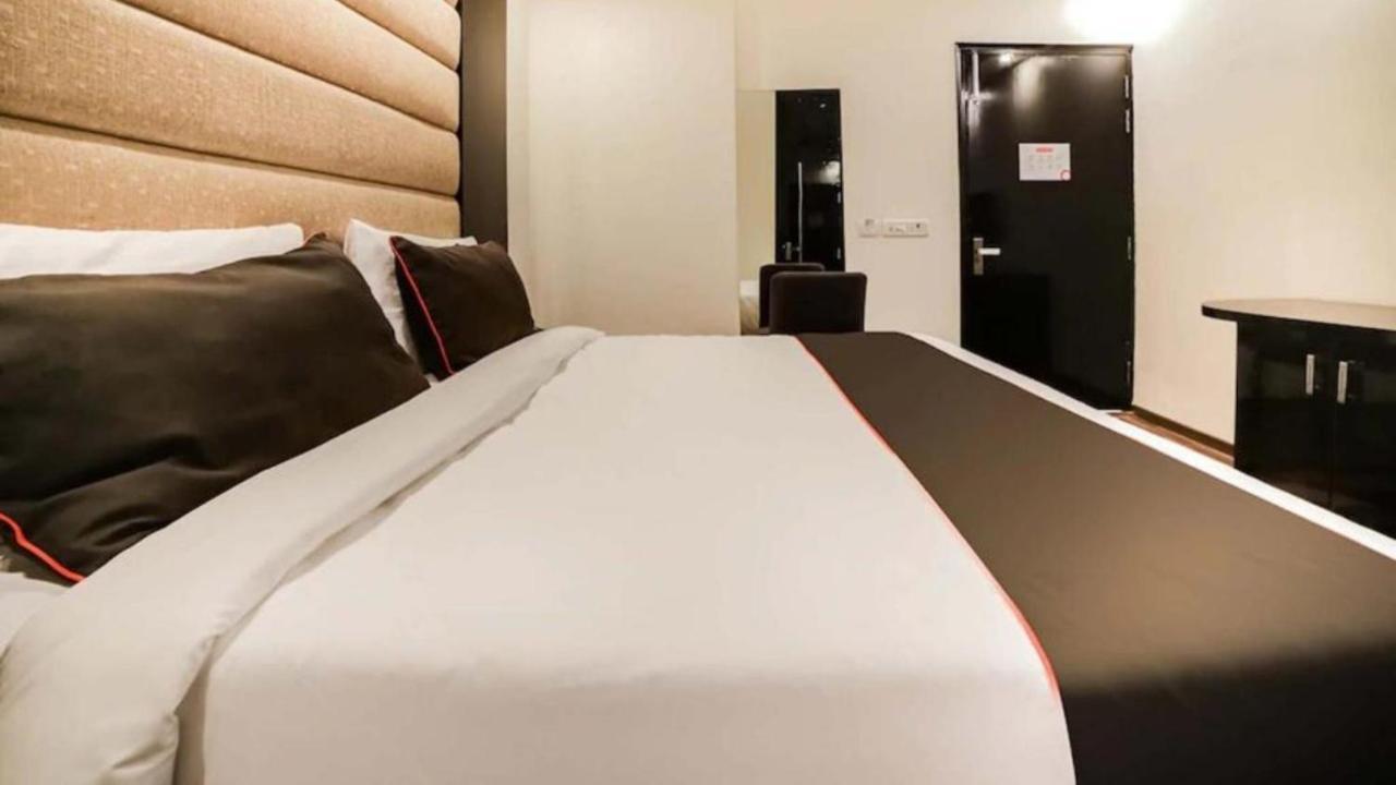 Hotel Olive Zone Near Delhi Airport نيودلهي المظهر الخارجي الصورة